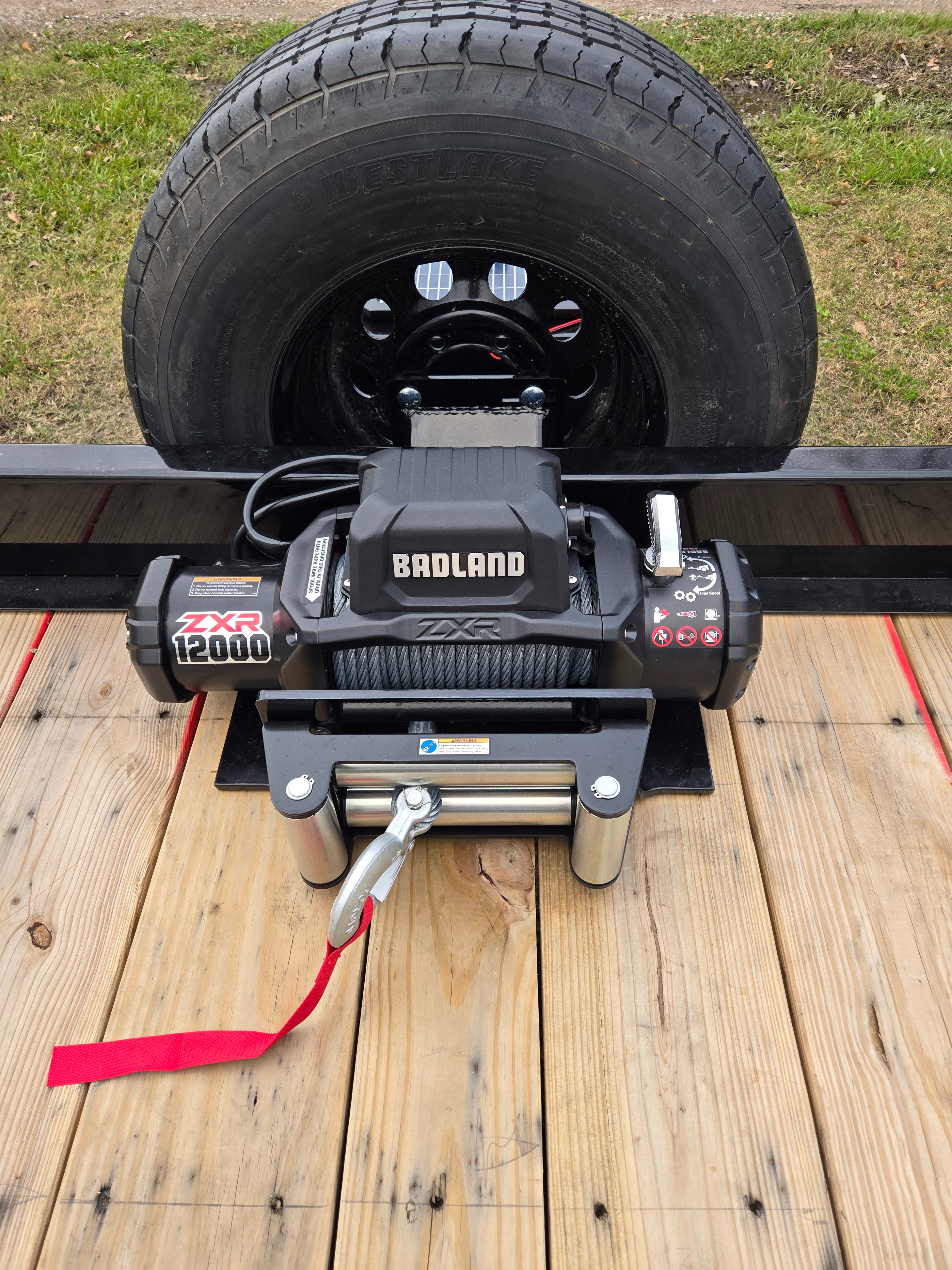 MAXX-D flatbed car hauler trailer deck and tie-down points — Geaux Tow rental